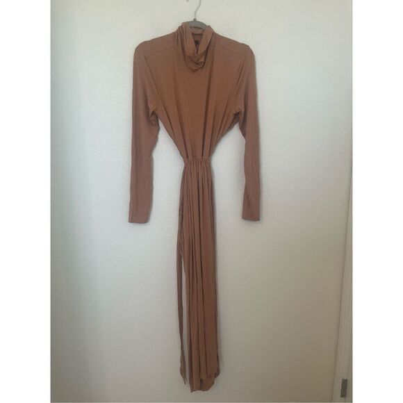H:ours Cia Midi Dress In Camel NWT NEW - Picture 4 of 8